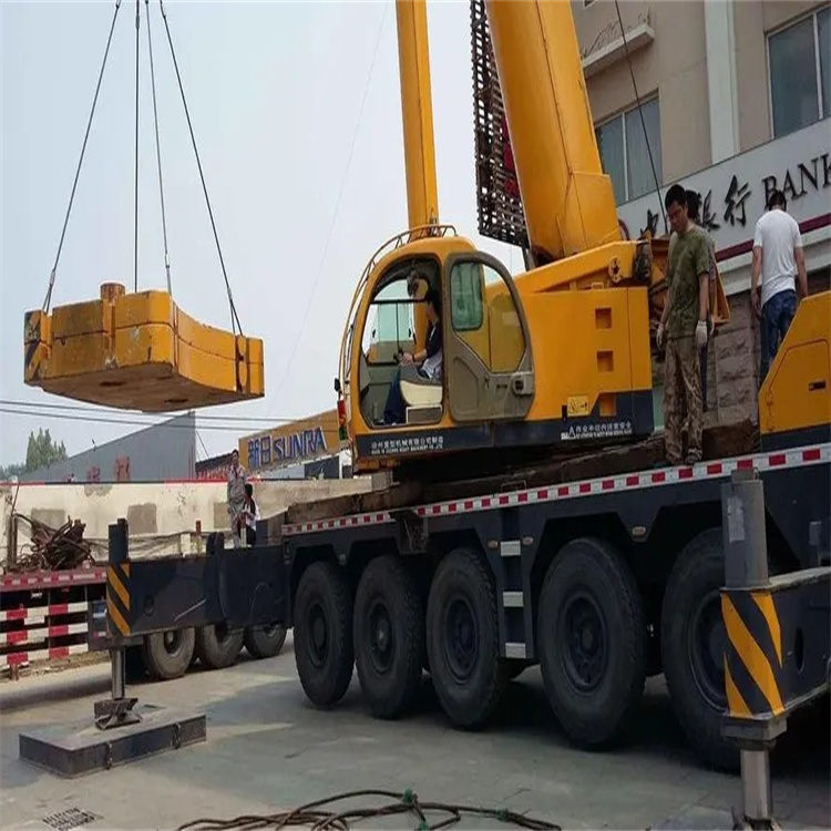 恩平当地吊车出租|机器吊装|75吨|工厂搬迁服务